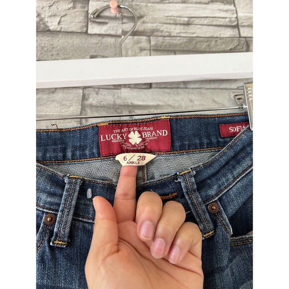 LUCKY BRAND Y2K Sofia Bootcut Flare Leg Denim Jeans Sz 6/28 Dark Wash - Picture 4 of 11